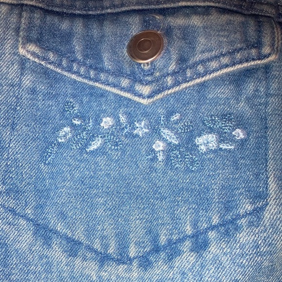 Women’s jean jacket - Picture 3 of 5